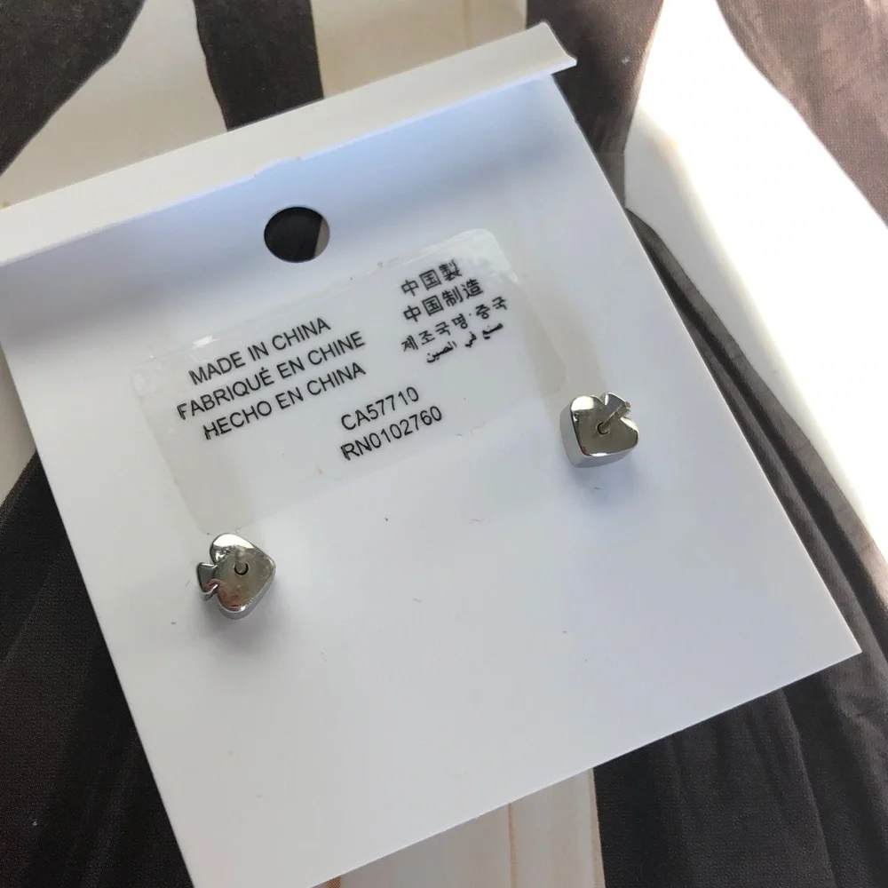 Authentic kate spade New with card Silver Star Stud Earrings with Clear Crystals
